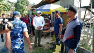 Jaga Kebersihan dan Antisipasi Banjir, Pj Wali Kota Kendari Rutin Kerja Bakti Selasa dan Jumat