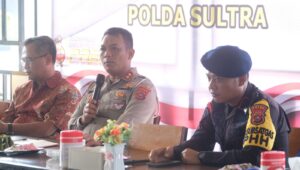 Jumat Curhat, Wadirlantas Polda Sultra AKBP Yulianto Dengarkan Keluhan dan Saran Warga di Kambu