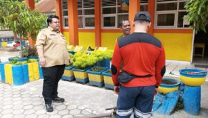 Cegah Penyebab DBD, FPRB Sultra Lakukan Foging di Lingkungan Sekolah
