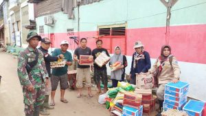 Bentuk Kepedulian, Pramuka Kwarcab Kota Kendari Salurkan Bantuan Sembako di Jalan Lasolo