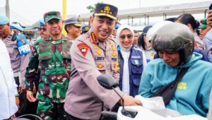 Kapolri Tegaskan TNI-Polri Komitmen Beri Rasa Aman ke Warga yang Mudik
