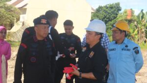 Brimob Polda Sultra dan Dinas Cipta Karya Sultra Bangun Kolam Renang Standar Internasional