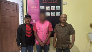 Kejari Muna Tahan Mantan Bendahara Bawaslu Muna Dugaan Kasus Korupsi