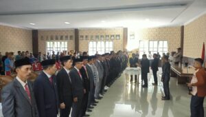 Plt Bupati Muna Mutasi 31 Pejabat Eselon II, Enam Dinas Berganti dan 25 Kadis Tak Bergeser