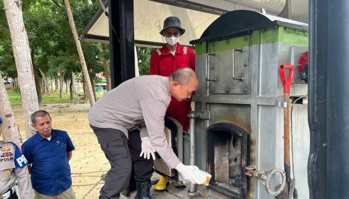 Musnahkan Sabu dan Ganja, Wakapolda Sultra Minta Personel Narkoba Terus Genjot Pengungkapan Kasus