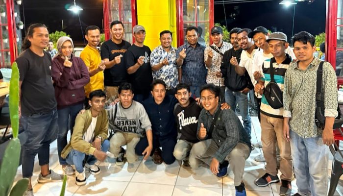 Bacagub Sultra Jurni Jalin Silaturahmi dan Berdiskusi dengan Wartawan di Baubau
