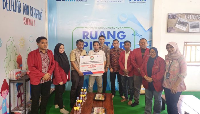 Peringati Hari Anak Nasional, Mahasiswa KKN Unsultra Bersama PT. PNM Cabang Kendari Resmikan Ruang Pintar Anak