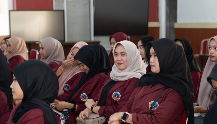 70 Mahasiswa USN Kolaka Terima Beasiswa Program PPM PT Vale