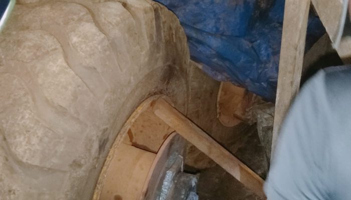 Pencurian Loader di PT OSS Morosi, Pelaku Hanya Sisakan Ban