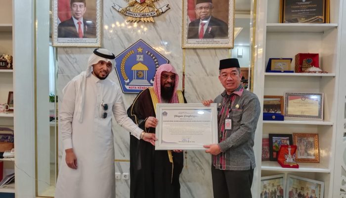 Atase Agama Kedutaan Saudi Arabia Sambangi Pemkot Kendari, Cicipi Sinonggi hingga Puji Warganya