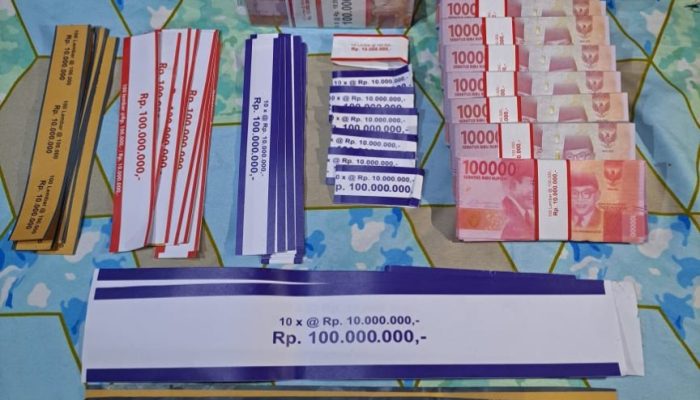 Bareskrim Polri Gerebek Lokasi Percetakan Uang Palsu di Jabar
