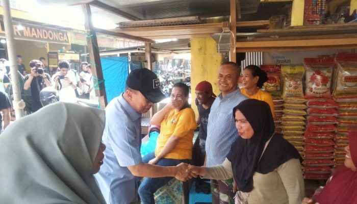 ASR: Sosok Merakyat dan Bijaksana di Mata Pedagang Pasar Kendari