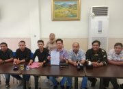 Pendukung Razak-Afdal Laporkan Penggunaan Logo PAN di Bawaslu oleh Calon Lain di Pilwali