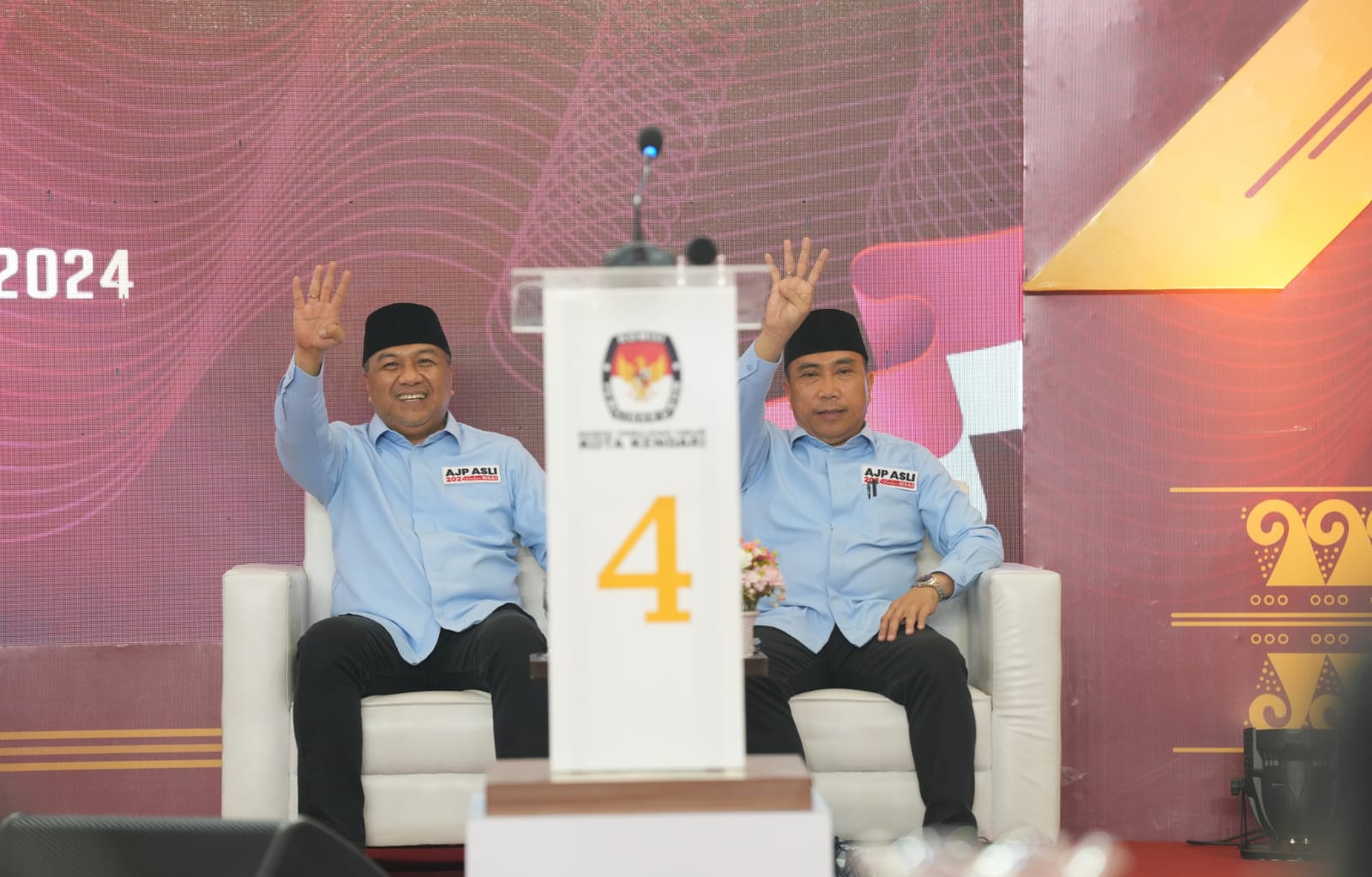 Pasangan Aksan Jaya Putra dan Andi Sulolipu siap memberikan penampilan terbaik pada Debat Publik ke II pasangan Calon Wali Kota Kendari pada Senin, 11 November 2024. (Foto: Ist/KR)