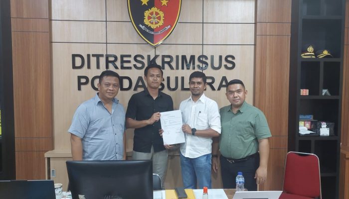 Tim Hukum ASR Laporkan Sejumlah Akun Media Sosial Palsu ke Polda Sultra Atas Dugaan Ujaran Kebencian