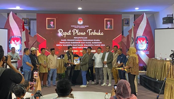 Siska Karina Imran-Sudirman Resmi Ditetapkan sebagai Wali Kota dan Wakil Wali Kota Kendari