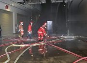 Kebakaran Hebat Hanguskan Dua Toko di Mall The Park Kendari, Dua Orang Alami Sesak Napas