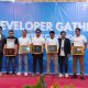 BTN KCS Kendari memberikan penghargaan kepada developer mitra terbaiknya. (Foto: Hasrul/KR)