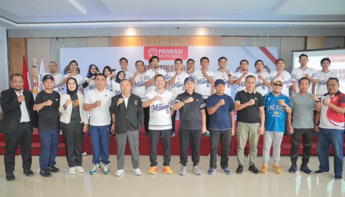 Dukung Olahraga Basket, Bupati Iksan Siap Bangun Fasilitas di SMP dan SMA