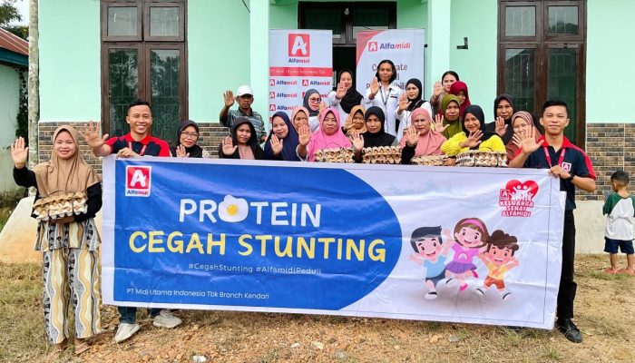 Cegah Stunting, Alfamidi Kembali Salurkan 1.800 Telur di Konawe Utara