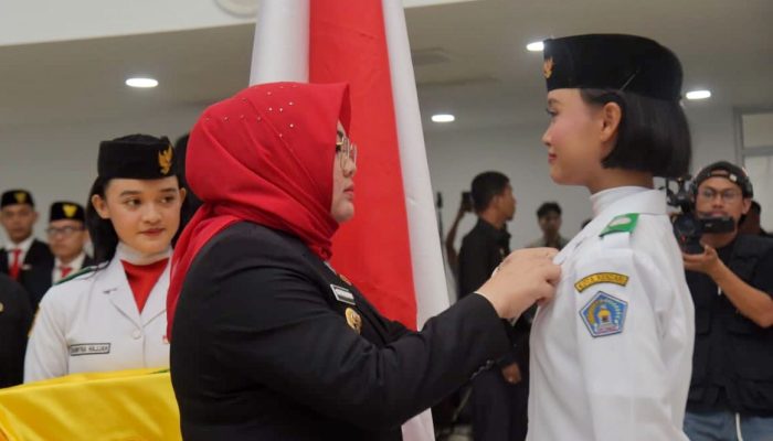 Wali Kota Kendari Kukuhkan 43 Paskibraka dan 7 Duta Pancasila Upacara HUT RI di Kendari