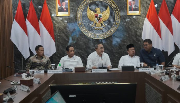 Dukung Swasembada Pangan, Menteri Nusron Pastikan Tanah di Wanam Papua Selatan Tepat Ukuran
