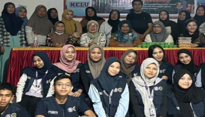 Mahasiswa FKM UHO Lakukan Edukasi Pemanfaatan Kelor di Lapulu