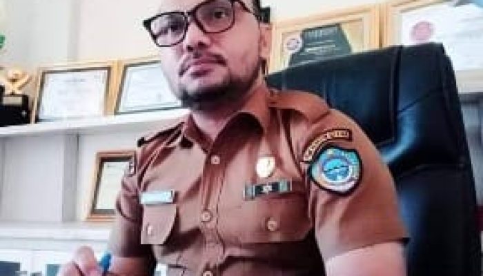 Kominfo Busel Beberkan Kinerja Bupati Adios: Bukan Diam, Tapi Menyiapkan Fondasi Kuat Membangun Daerah