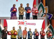 BIK Award 2025, OJK Sultra Berikan Penghargaan kepada Lembaga Perbankan dan Pemerintah Daerah