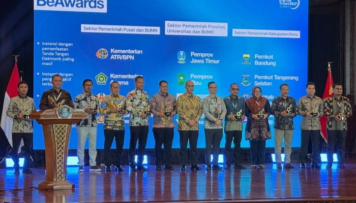 Kementerian ATR/BPN Raih Penghargaan Instansi dengan Pemanfaatan Tanda Tangan Elektronik Paling Masif
