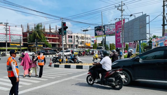 Minimalisir Antrean, Kecepatan Waktu Tunggu Traffic Light Pasar Baru Kendari Berubah
