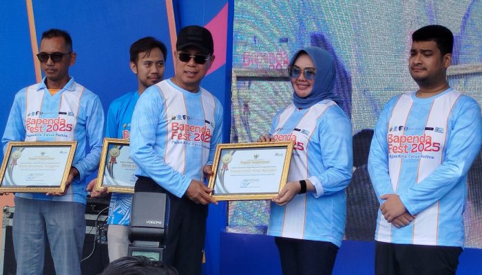Pemkot Kendari Raih Penghargaan Pada Bapenda Fest 2025 sebagai Pemda Digitalisasi Terbaik
