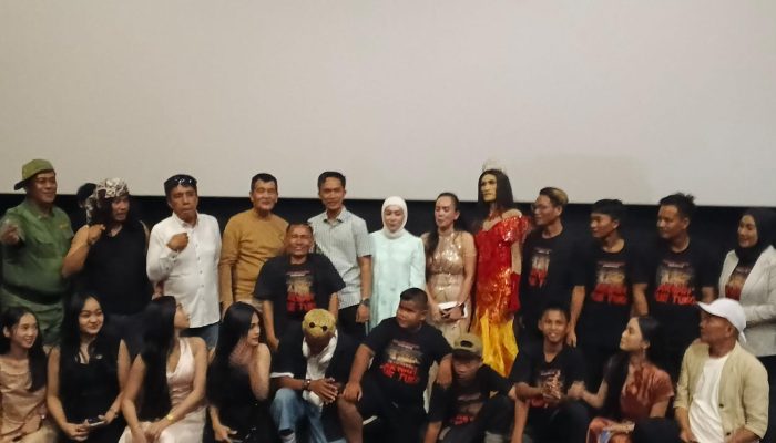 Film Lokal “Arwah Pue Tuko” Tayang Hari Ini, Bupati Konawe Utara Ikbar Bintangi sebagai Camat