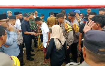 Gubernur Andi Sumangerukka Lepas Keberangkatan 200 Mahasiswa dan Warga Mudik Gratis ke Maluku Utara