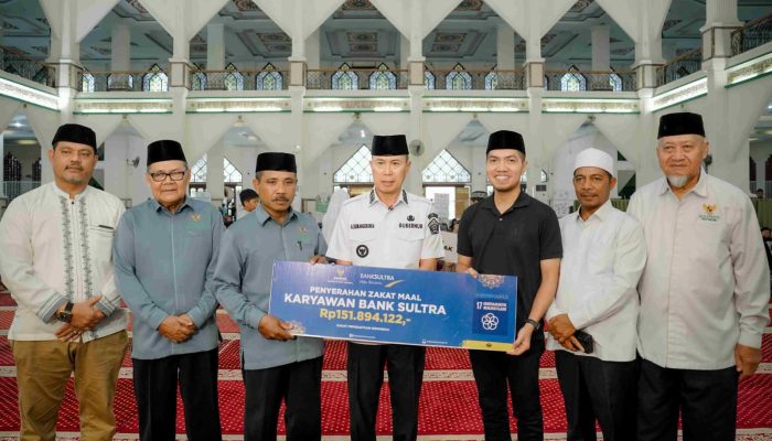 Bank Sultra Salurkan Zakat Maal Ratusan Juta Rupiah, Perkuat Kepedulian Sosial di Ramadan