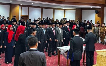 Lantik 112 Pejabat Pemprov Sultra, Gubernur Andi Sumangerukka Tegaskan ASN Harus Tinggalkan Budaya Dilayani