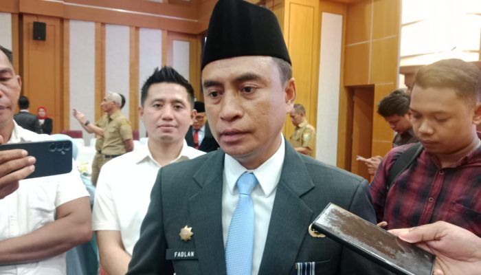 Gubernur Sultra Tunjuk M. Fadlansyah jadi Plh Sekda, Jaga Stabilitas Pemerintahan Pasca Pengunduran Diri Asrun Lio