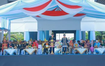 Upacara HUT Ke-62 Sultra, Gubernur Andi Sumangerukka Tegaskan Komitmen Pembangunan dan Pererat Persatuan