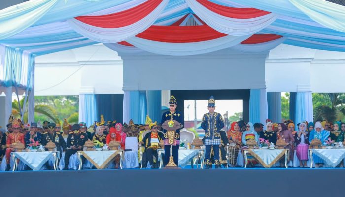 Upacara HUT Ke-62 Sultra, Gubernur Andi Sumangerukka Tegaskan Komitmen Pembangunan dan Pererat Persatuan