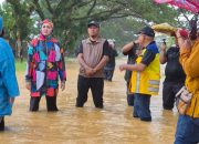 Wali Kota Siska dan Wawali Sudirman Tinjau Langsung Titik Banjir di Kendari, Pastikan Kondisi Warga Di Pengungsian