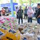 Bank Sultra Salurkan 300 Paket Sembako ke Pemkot untuk Korban Banjir di Kendari