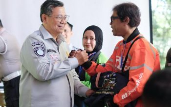 Dukung Kegiatan Polantas Menyapa, Jasa Raharja Bekali Komunitas Ojol dengan Edukasi Keselamatan dan PPGD