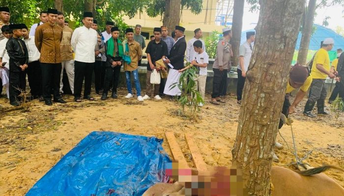 Polda Sultra Tebar Ribuan Paket Daging Kurban, Perkuat Kepedulian Sosial di Momentum Idul Adha