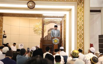 Jadi Khatib Idul Adha, Menteri Nusron Sampaikan Pesan untuk “Sembelih” Ego dan Keserakahan