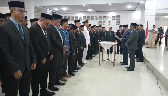 Bupati Muna Melakukan Mutasi 140 Pejabat Administrator dan Fungsional