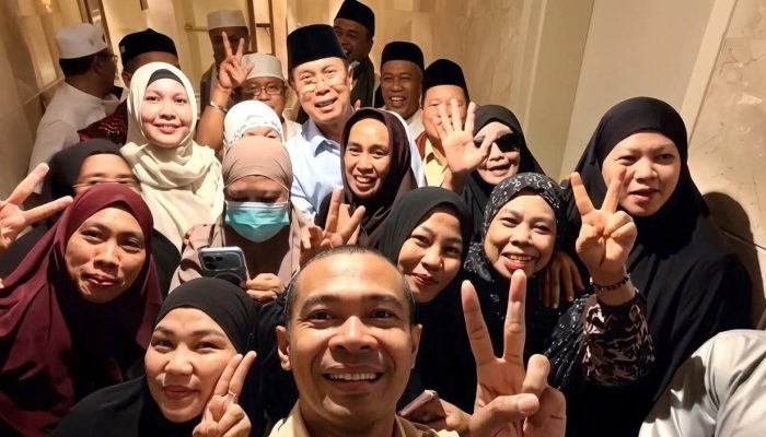 Gubernur Sultra Sambangi Jamaah Haji Sultra di Madinah, Pastikan Pelayanan Optimal