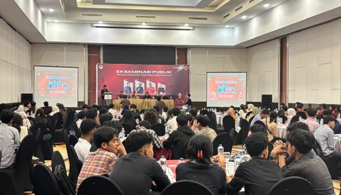 Mahasiswa Hukum Unsultra Gelar Eksaminasi Publik Bahas Pilih Kasih Penanganan Kasus Korupsi di Sultra