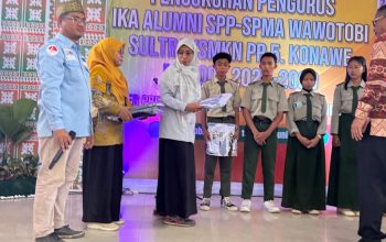 SMKN PP 5 Konawe Terima 33 Pasang Seragam Sekolah Gratis Program Gubernur Sultra, Bantu Siswa Kurang Mampu
