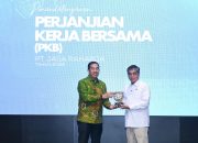 Saksikan Penandatanganan PKB Jasa Raharja dan Serikat Pekerja, Menaker Titip Tiga Agenda Strategis