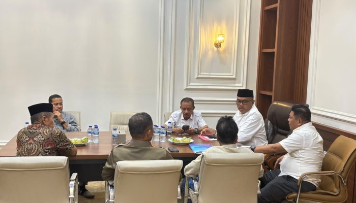 Alumni Unsultra Adukan Persoalan Akta Kepemilikan Yayasan Unsultra ke DPRD Sultra